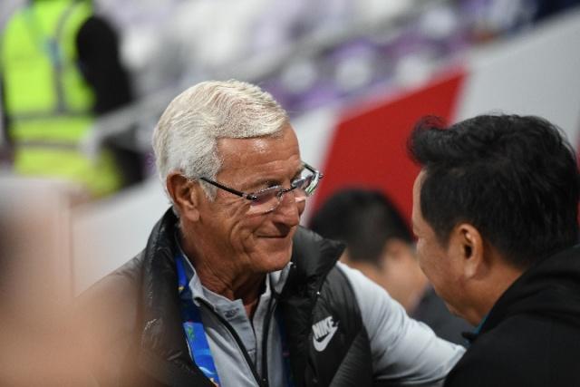 迪玛利亚社交媒体晒全家福 祝所有人2025新年快乐